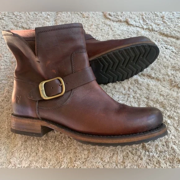 Frye Natalie Engineer Short Boot Brown Sz 8 - Picture 5 of 6